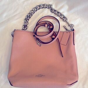 VERY GOOD COND COACH PEBBLED LEATHER BAG IN LT. PINK